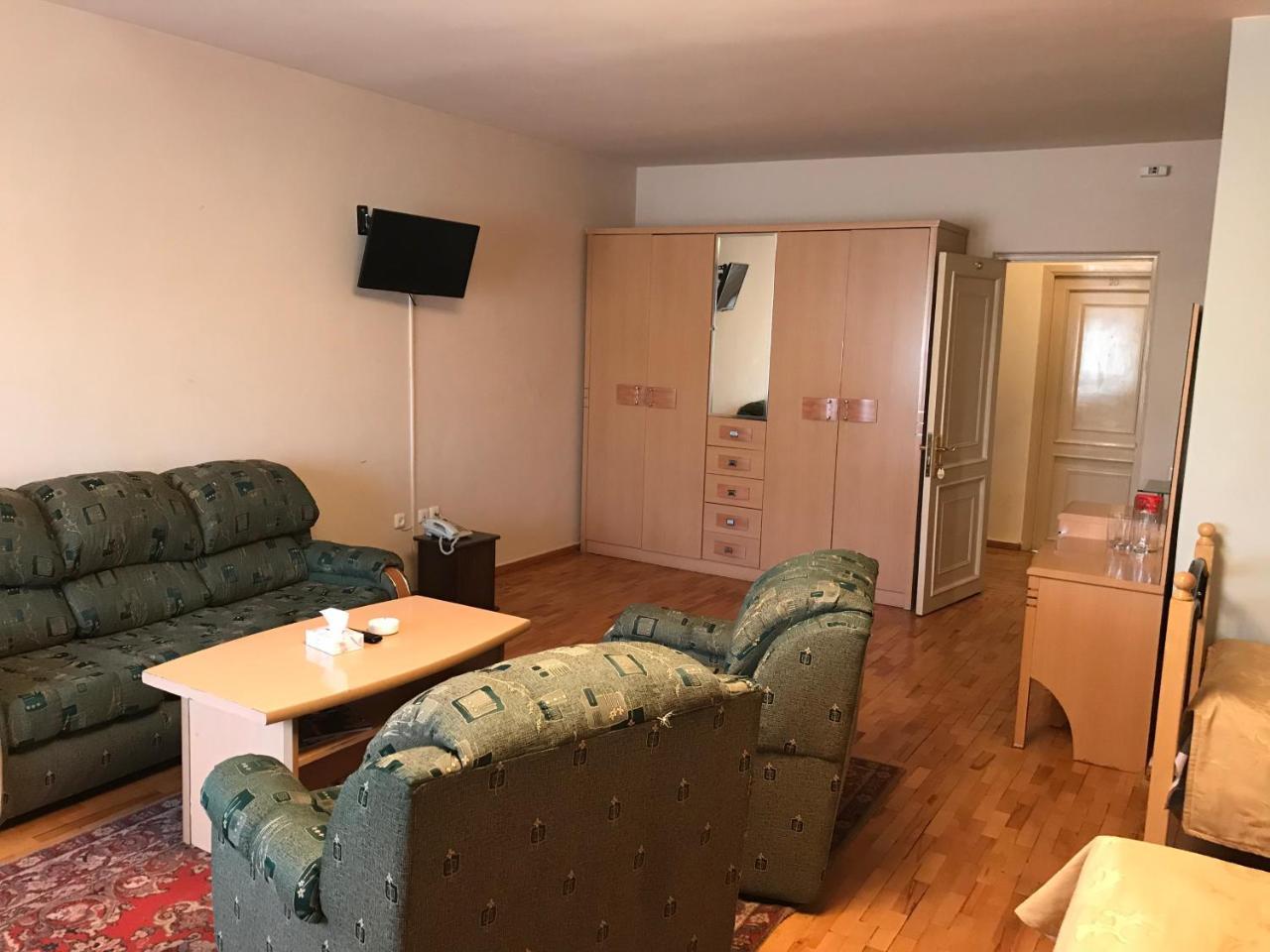Hotel Aliq Cachkadzor Zewnętrze zdjęcie
